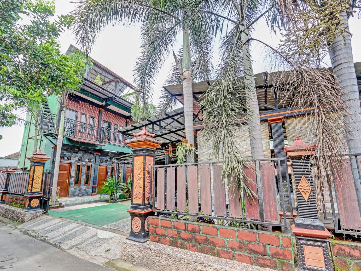 SPOT ON 91337 Pandu Homestay Klaten Wonogiri Luaran gambar