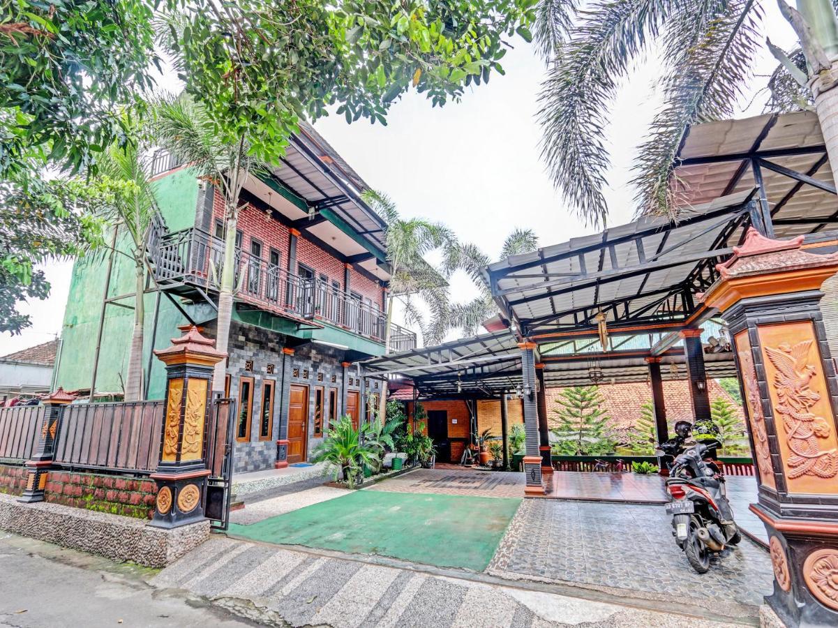 SPOT ON 91337 Pandu Homestay Klaten Wonogiri Luaran gambar