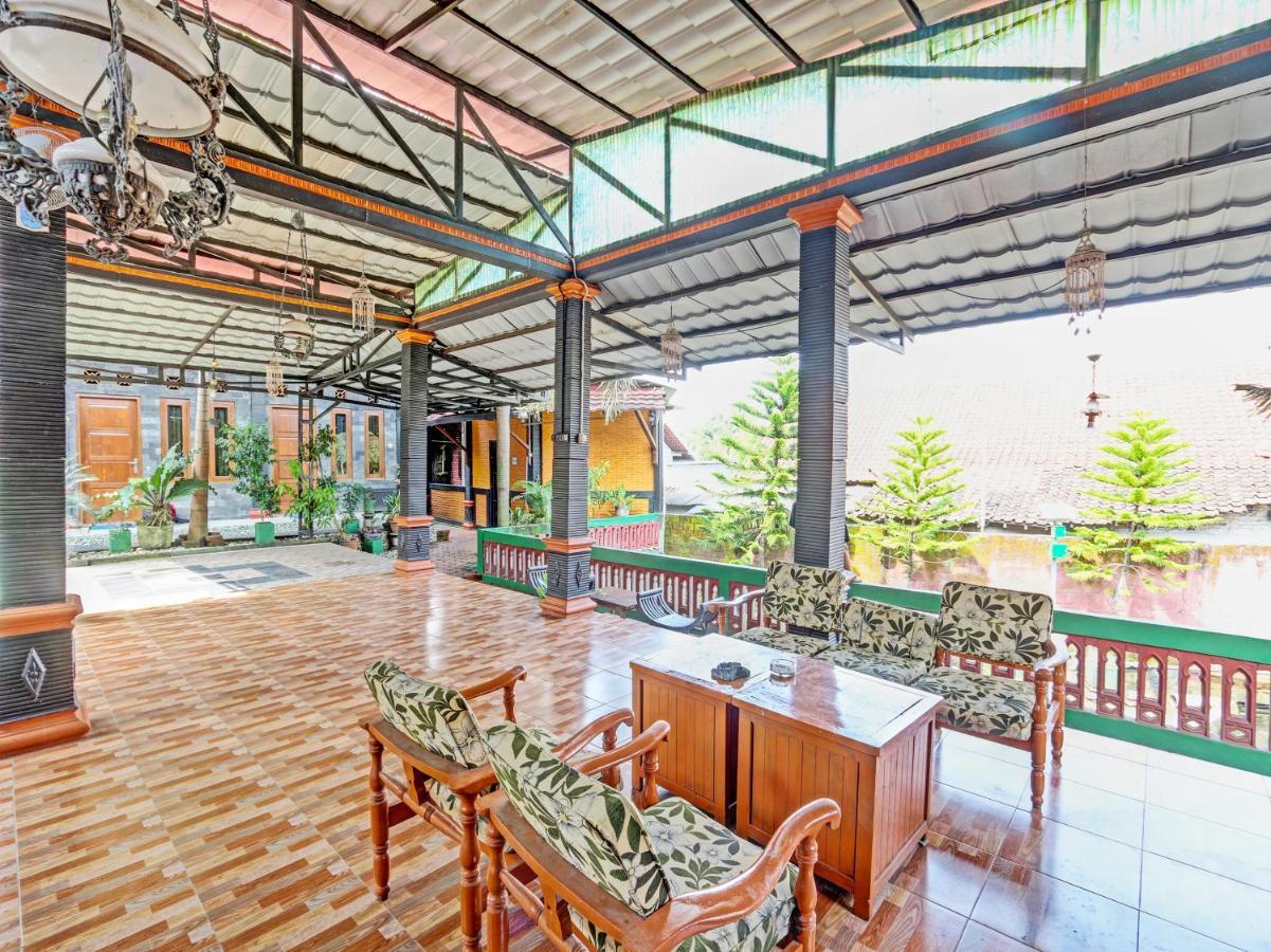 SPOT ON 91337 Pandu Homestay Klaten Wonogiri Luaran gambar